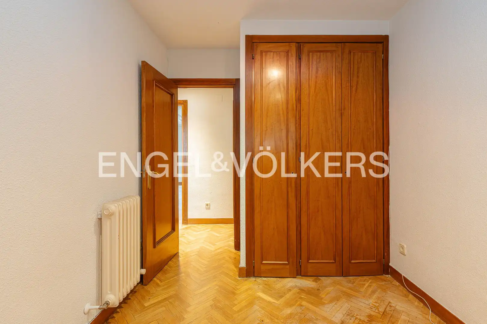 Piso en venta en Pozuelo de Alarcón con Aire acondicionado, Calefacción y Parquet
