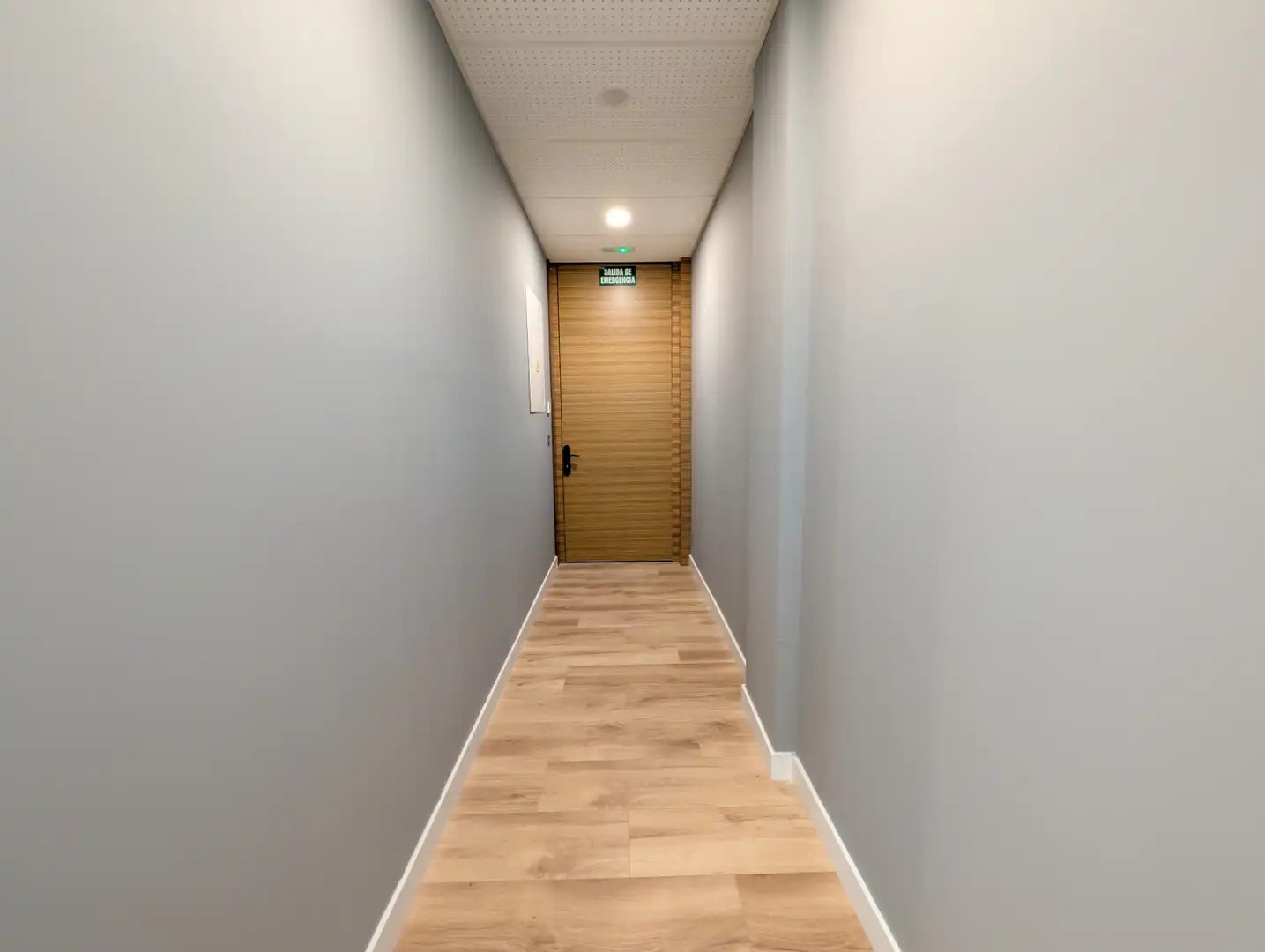 Büro zur Miete in Rivas-Vaciamadrid mit Klimaanlage, Heizung und Terrasse