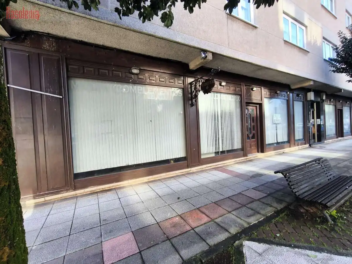 Local comercial en venda a Estrada Castela 240, imagen 2