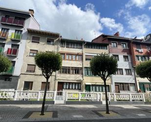 Exterior view of Flat for sale in Elgoibar  with Heating, Private garden and Terrace