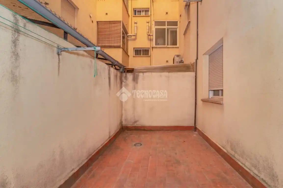 Terraza de Piso en venta en Granada con Calefacción