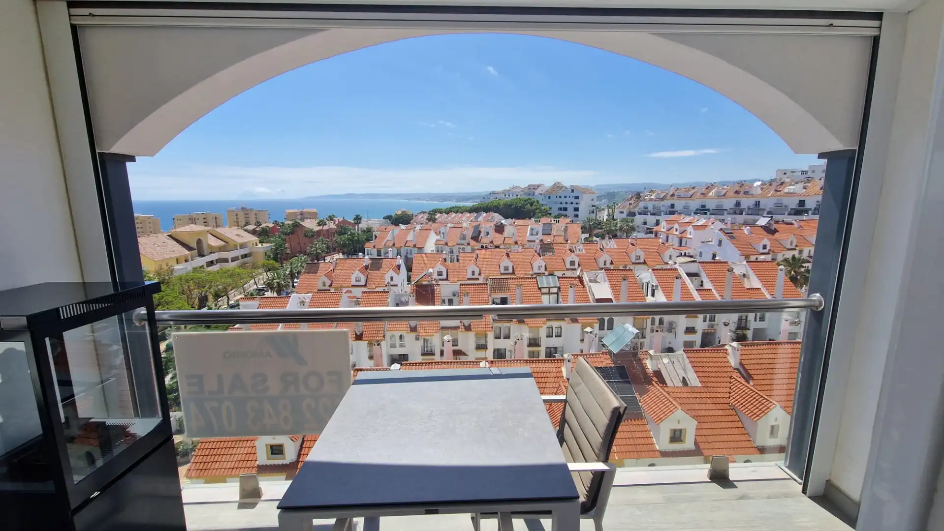 Terrassa de Àtic en venda en Estepona amb Terrassa, Piscina i Piscina comunitària