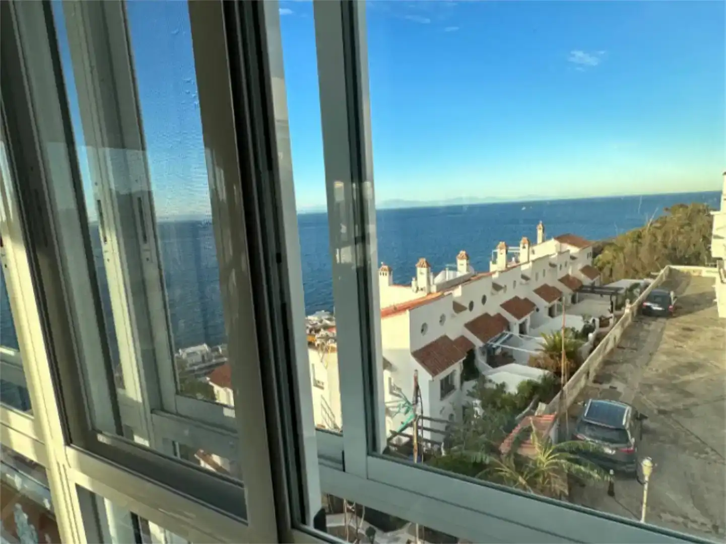 Vista exterior de Pis en venda en Ceuta amb Parquet