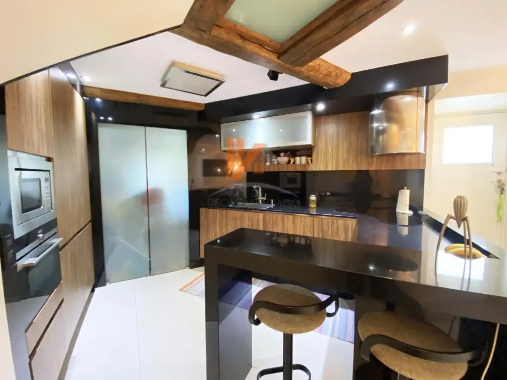 Kitchen of Houses for sale in Santiago de Compostela   with Washing machine
