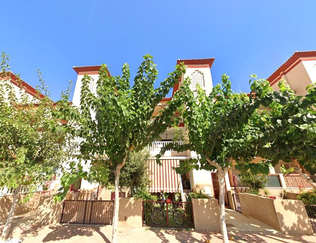 Vista exterior de Piso en venta en San Pedro del Pinatar