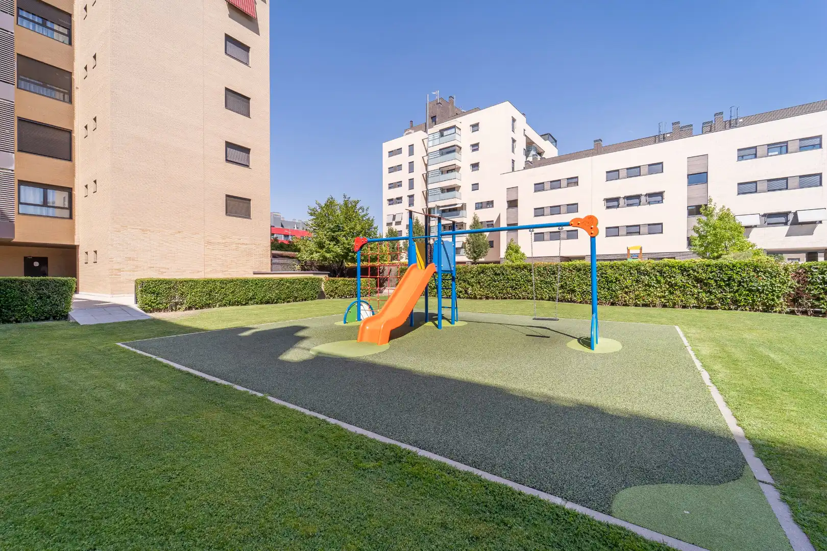 Terrace of Flat for sale in Móstoles  with Air Conditioner, Heating and Private garden