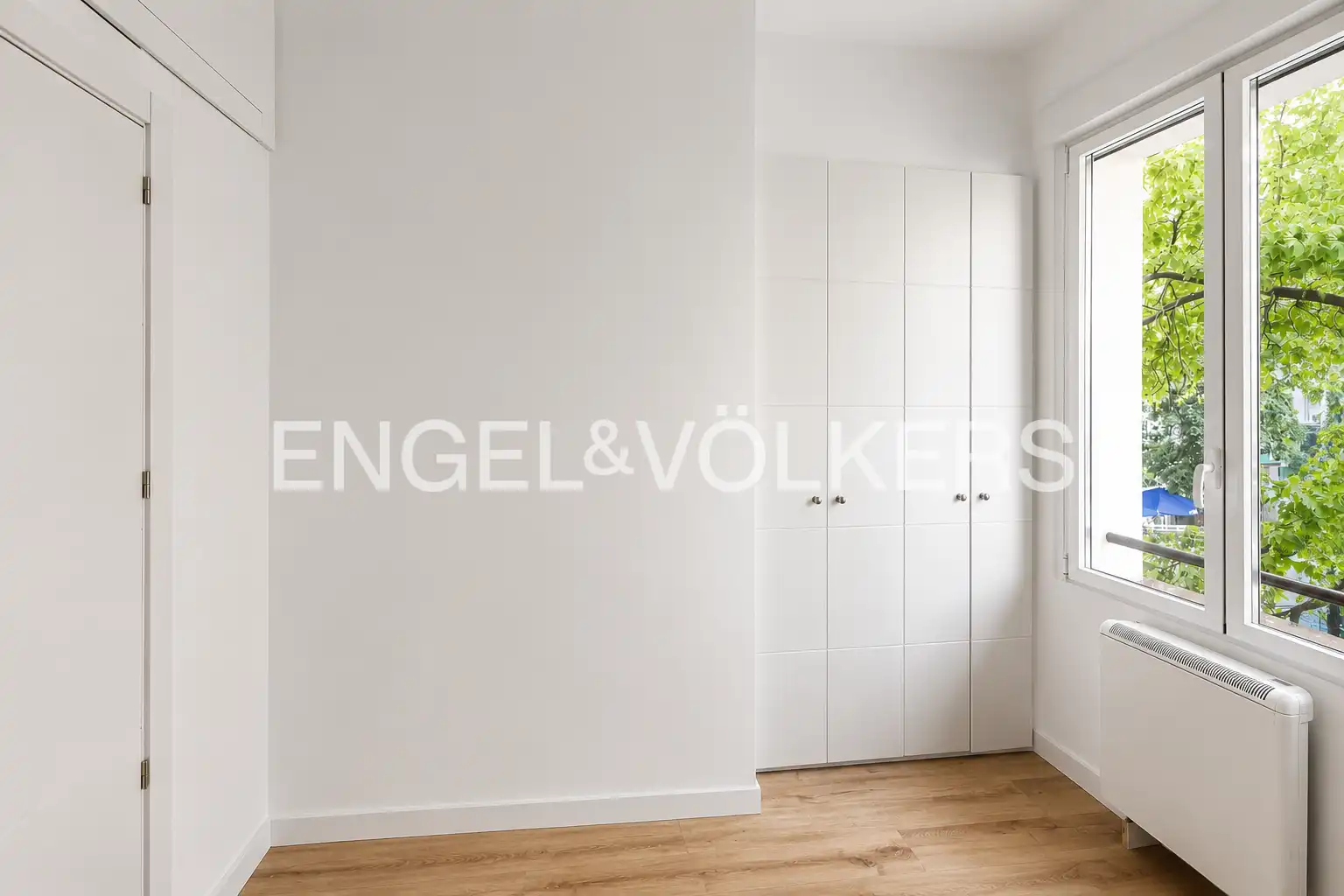 Bedroom of Flat for rent in Madrid  with Heating, Parquet flooring and Furnished