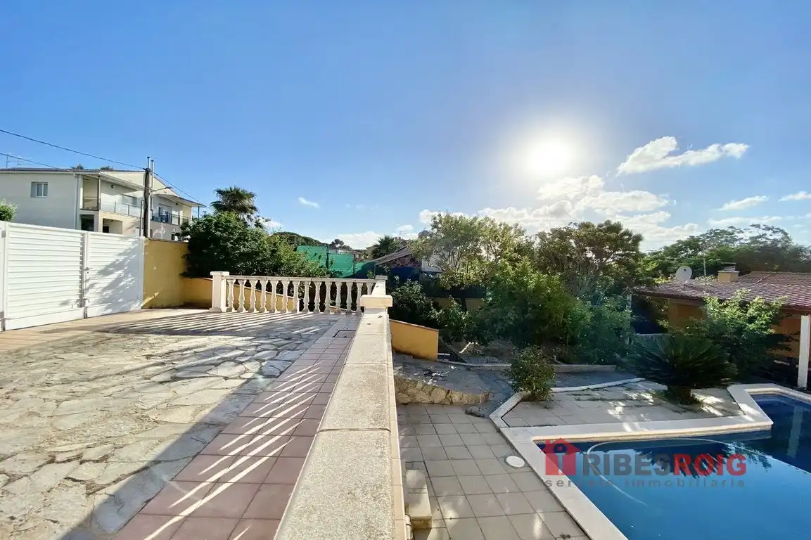 Houses for sale in Mas d'En Serra - Els Cards