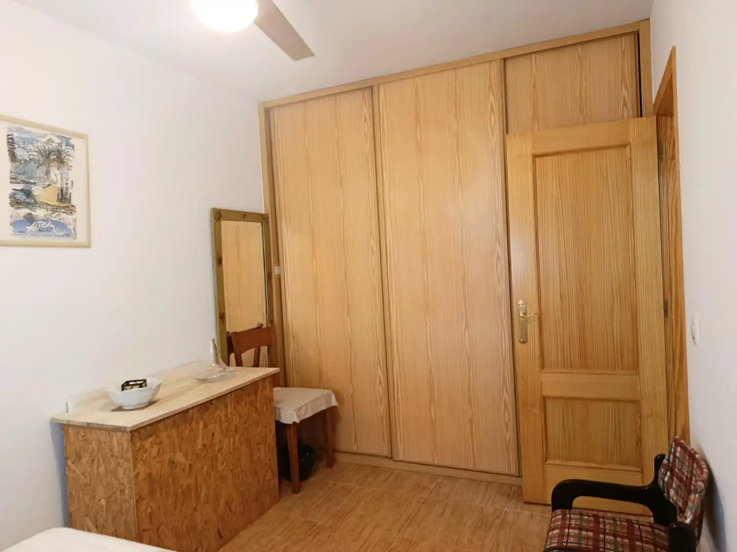 Dormitori de Casa adosada en venda en Castalla amb Jardí privat, Terrassa i Moblat