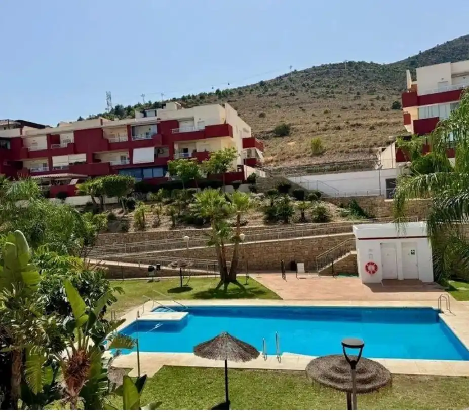 Piso con piscina en venta en Arroyo de la Miel