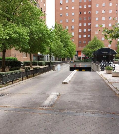 Foto 2 von Garage zur Miete in Calle de Yugoslavia, 3d, El Carrascal, Leganés