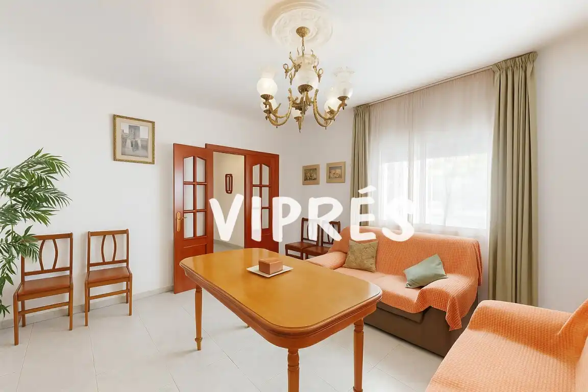 Sala d'estar de Casa o xalet en venda en Cáceres Capital