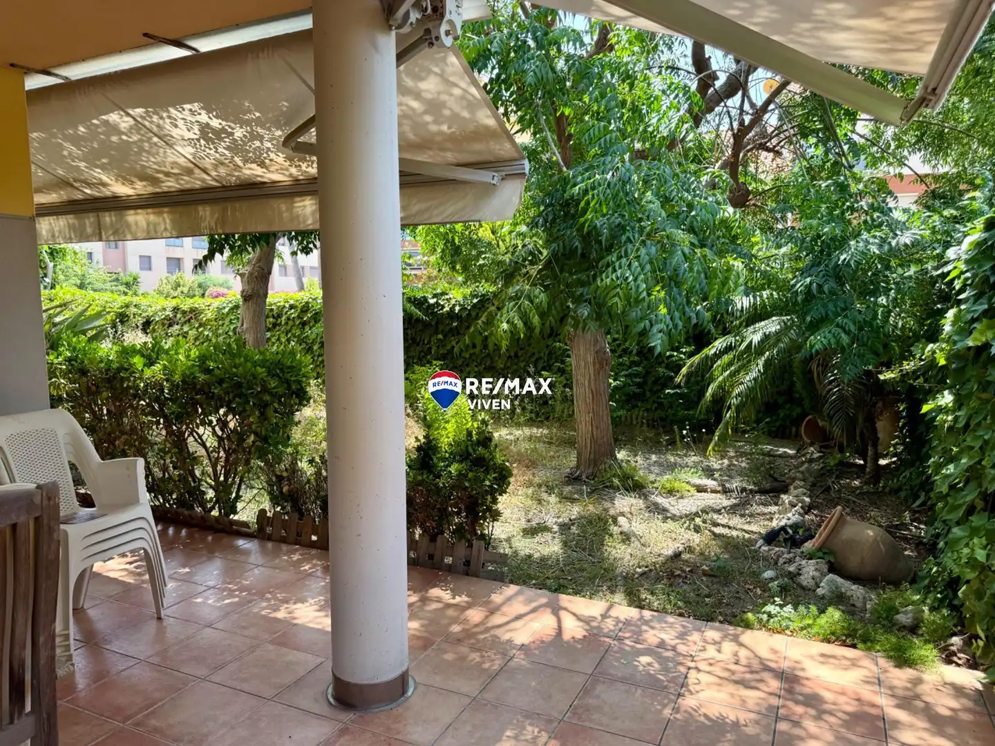 Jardí de Planta baixa en venda en Cubelles amb Aire condicionat, Calefacció i Terrassa