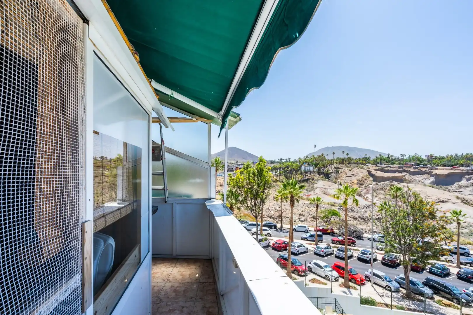 Vista exterior de Pis en venda en Adeje amb Piscina comunitària