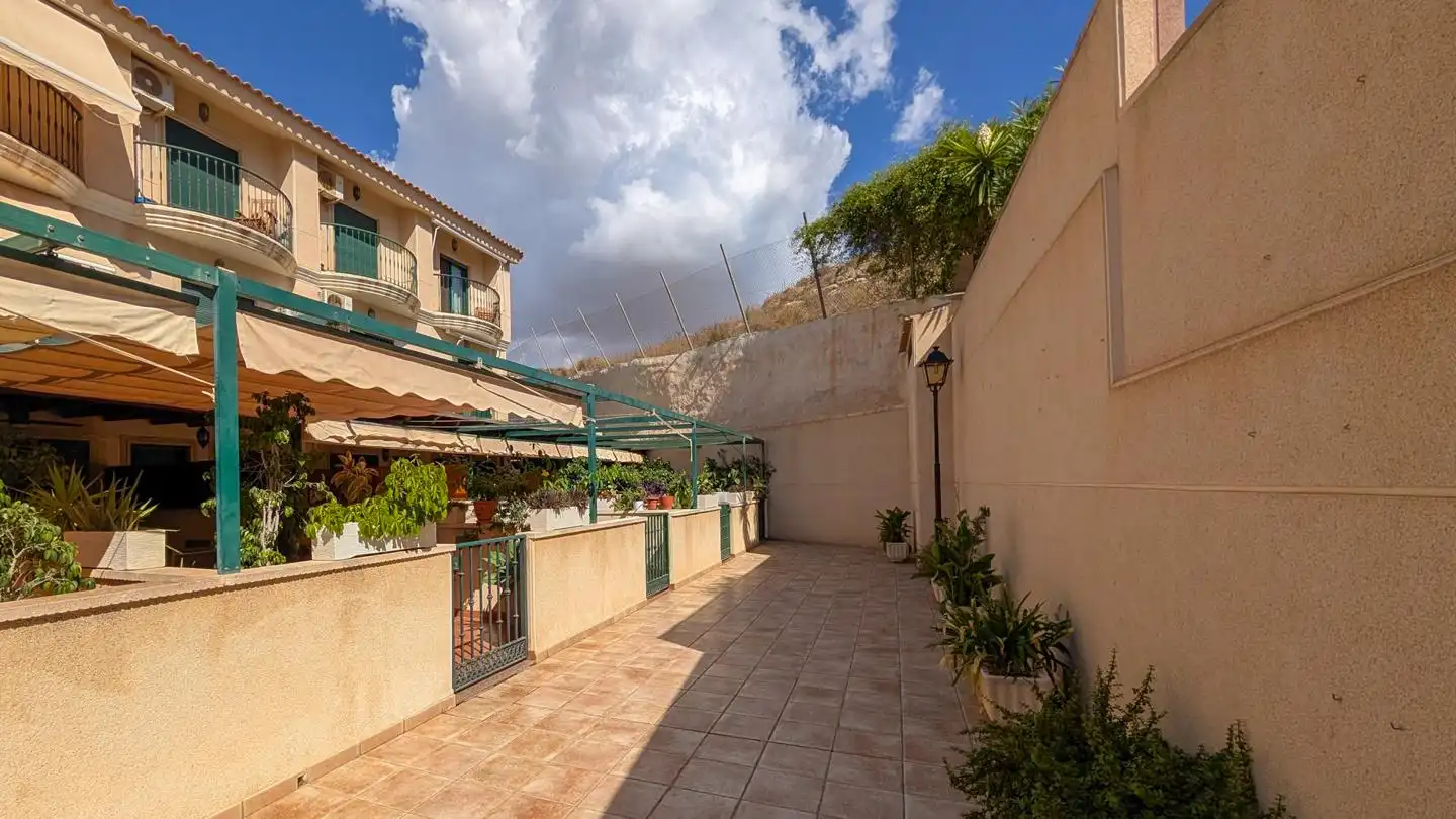 Maison jumelée avec piscine à vendre à Calle Juan Sebastián Elcano, imagen 56