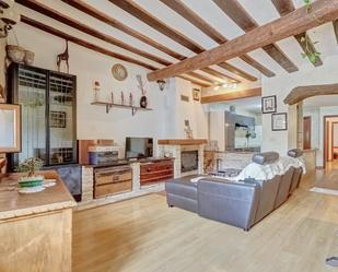 Living room of Attic for sale in Tamames  with Heating, Private garden and Parquet flooring