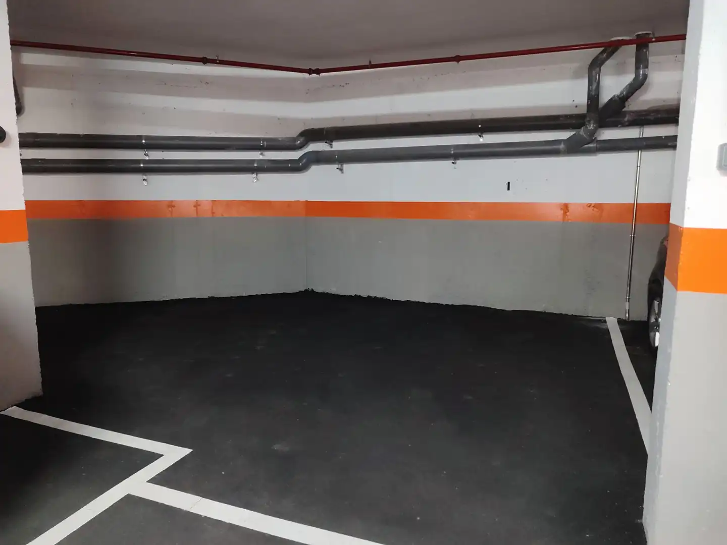 Flat for rent in Madrid  with Air Conditioner, Heating and Storage room