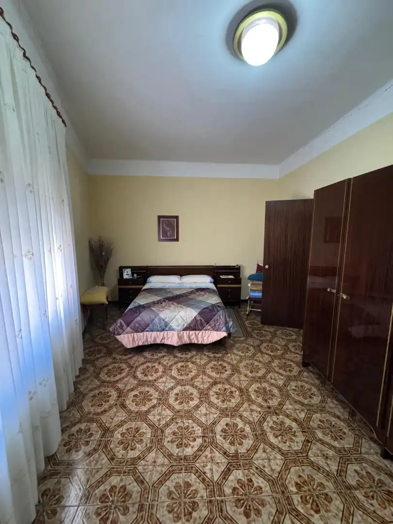 Habitación de Piso en venta en Badalona con Terraza y Trastero
