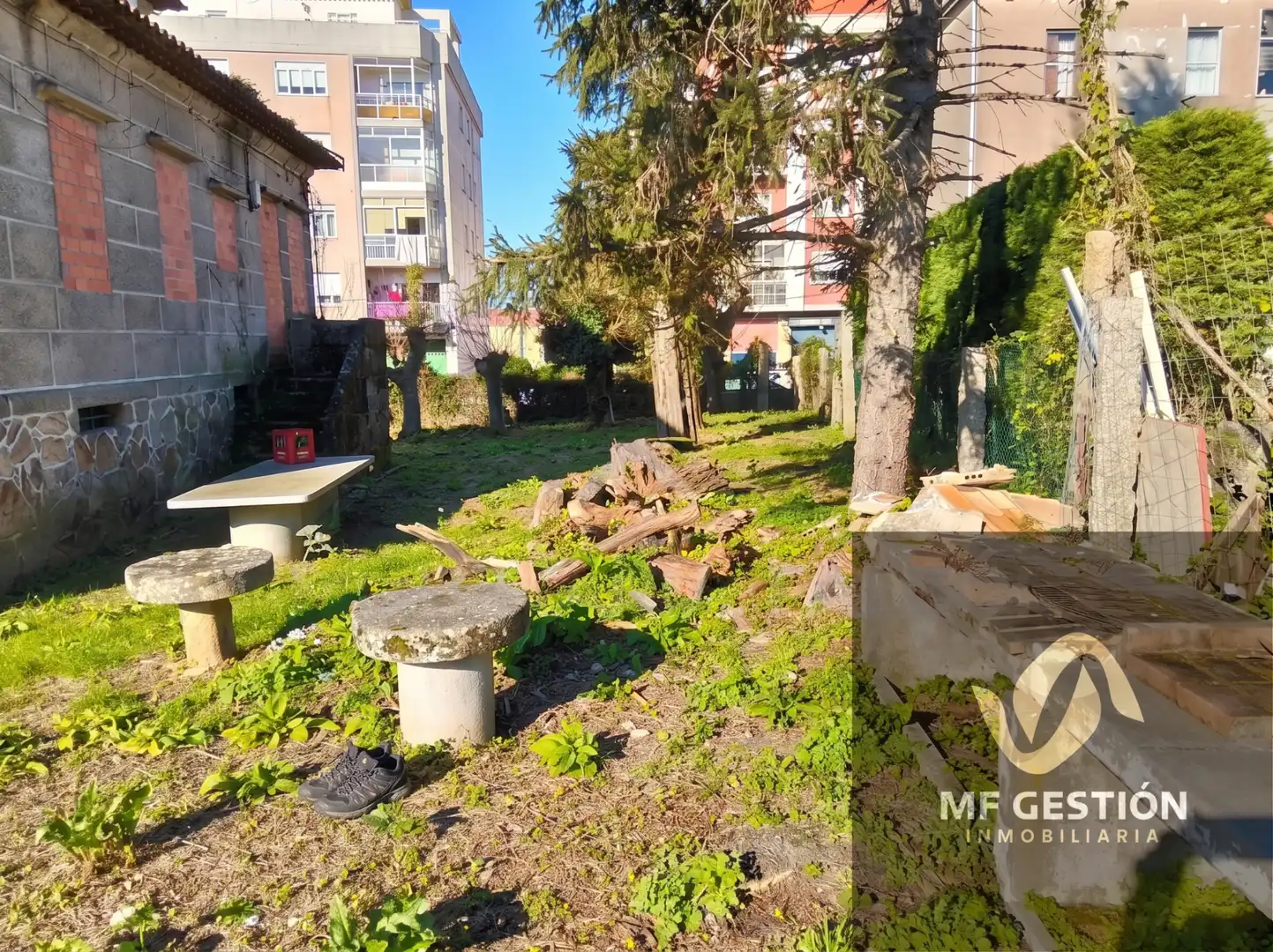 Houses for sale in Vigo   with Private garden, Storage room and Balcony