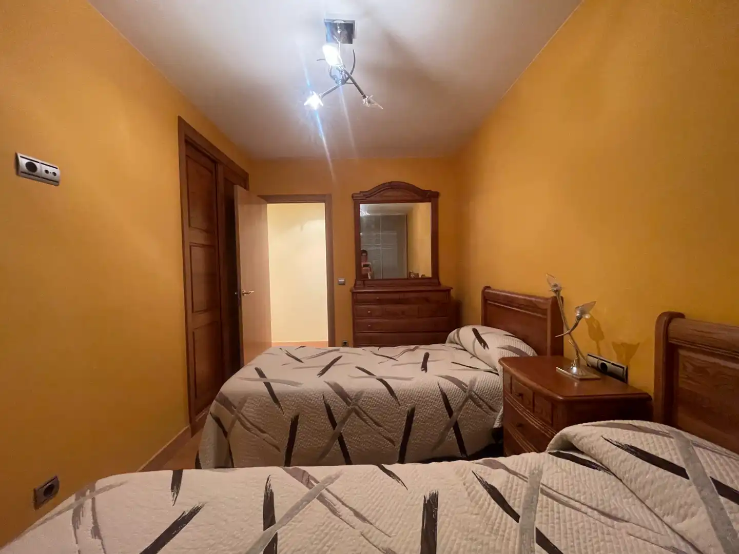 Habitación de Piso en venta en Zarautz con Calefacción, Amueblado y Balcón