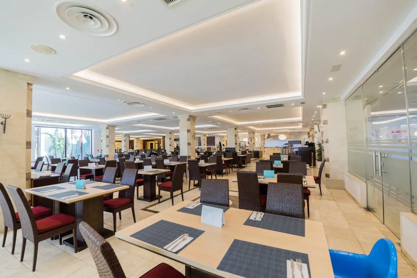 Flat for sale in Benahavís  with Air Conditioner, Heating and Private garden