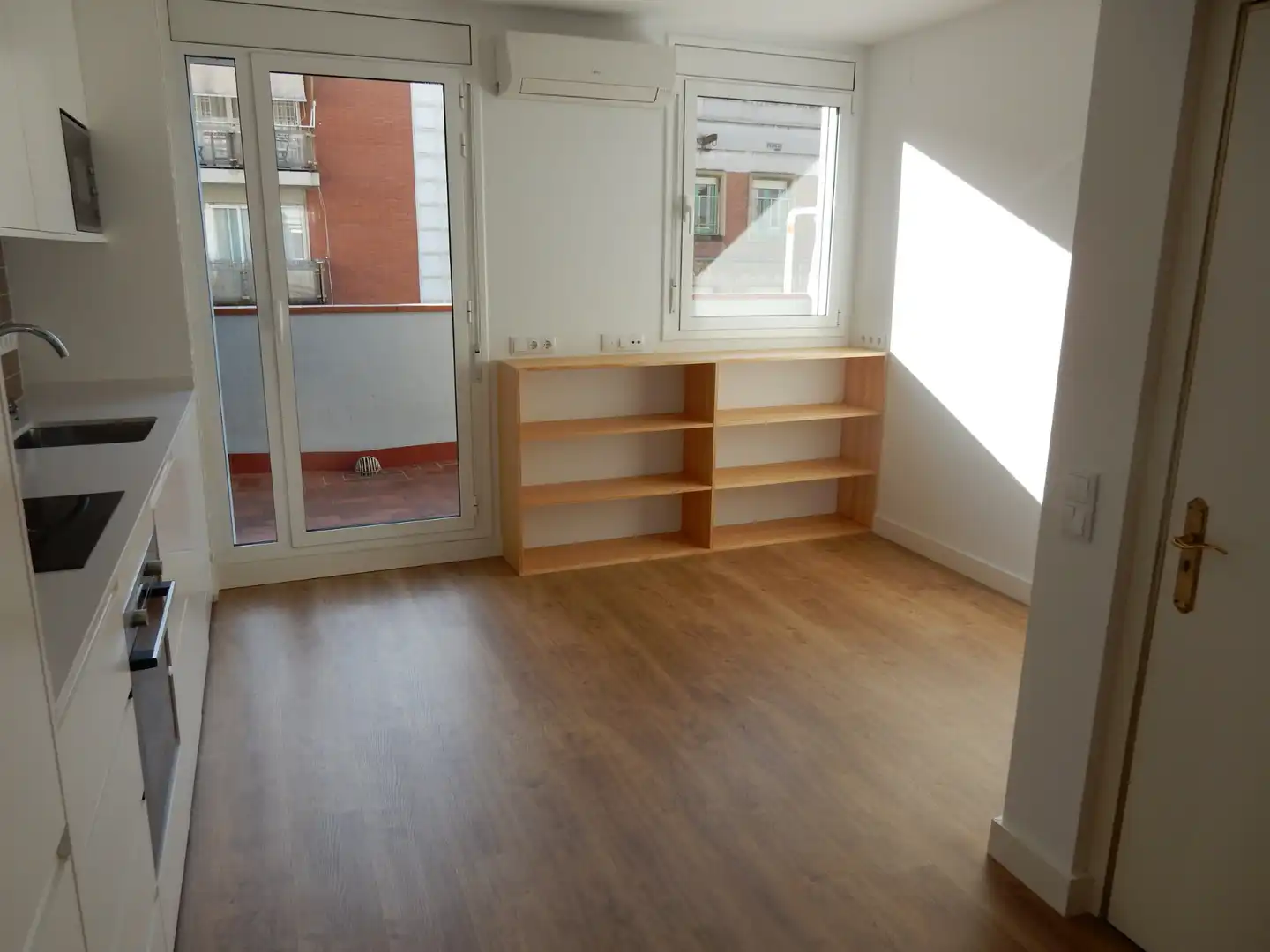Dormitori de Estudi de lloguer en Barcelona amb Aire condicionat, Calefacció i Parquet