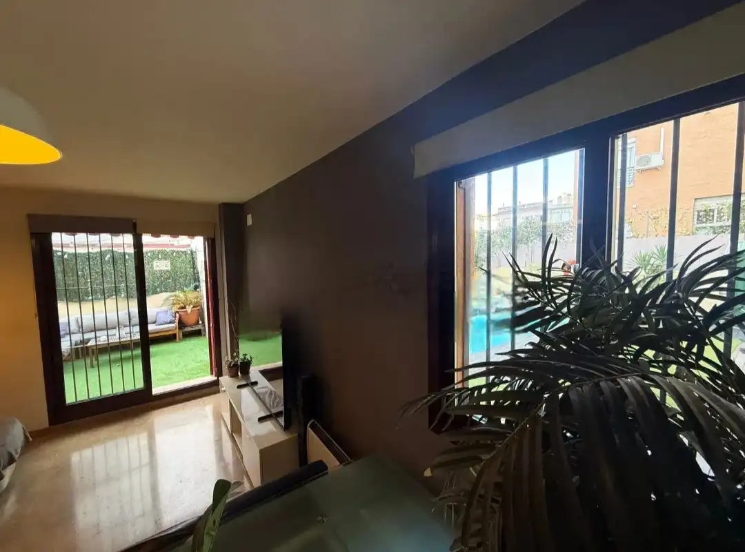 Sala de estar de Planta baja en venta en Torremolinos con Terraza y Piscina