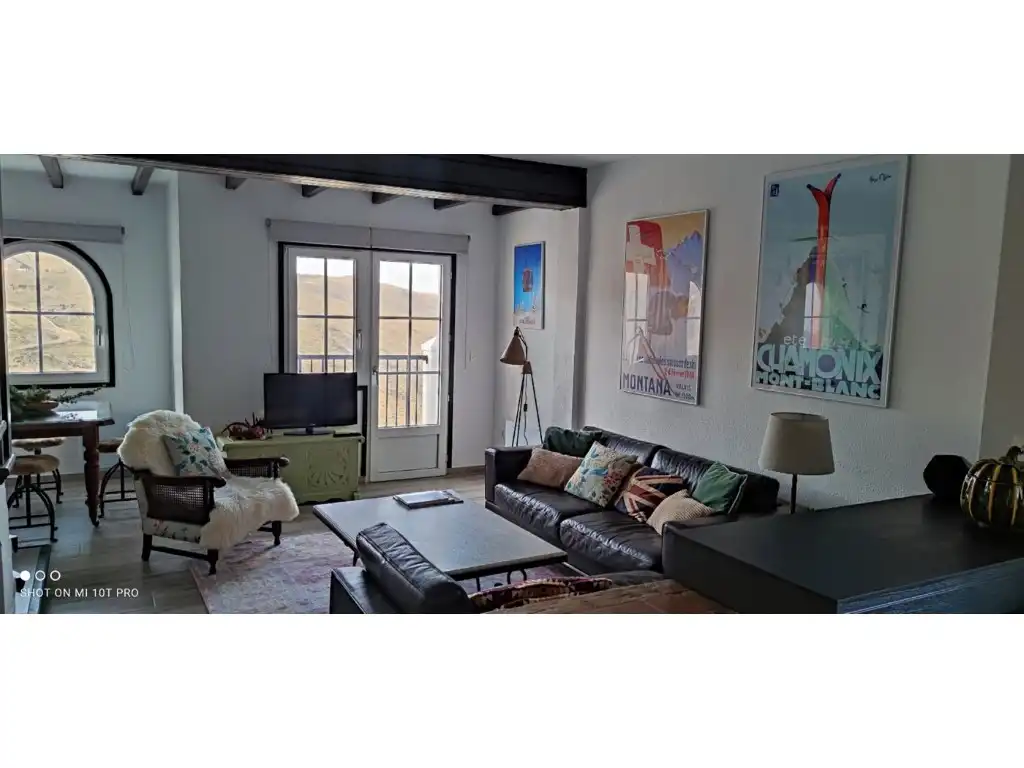 Sala de estar de Casa adosada en venta en Sierra Nevada con Terraza