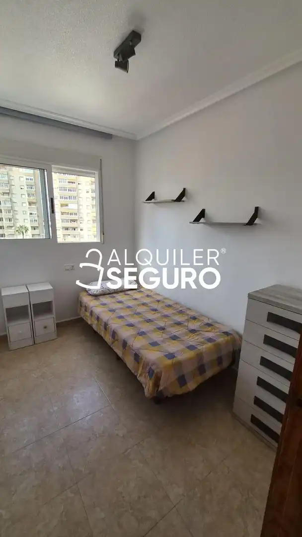 Schlafzimmer von Wohnung zur Miete in Nueva Torrevieja - Aguas Nuevas