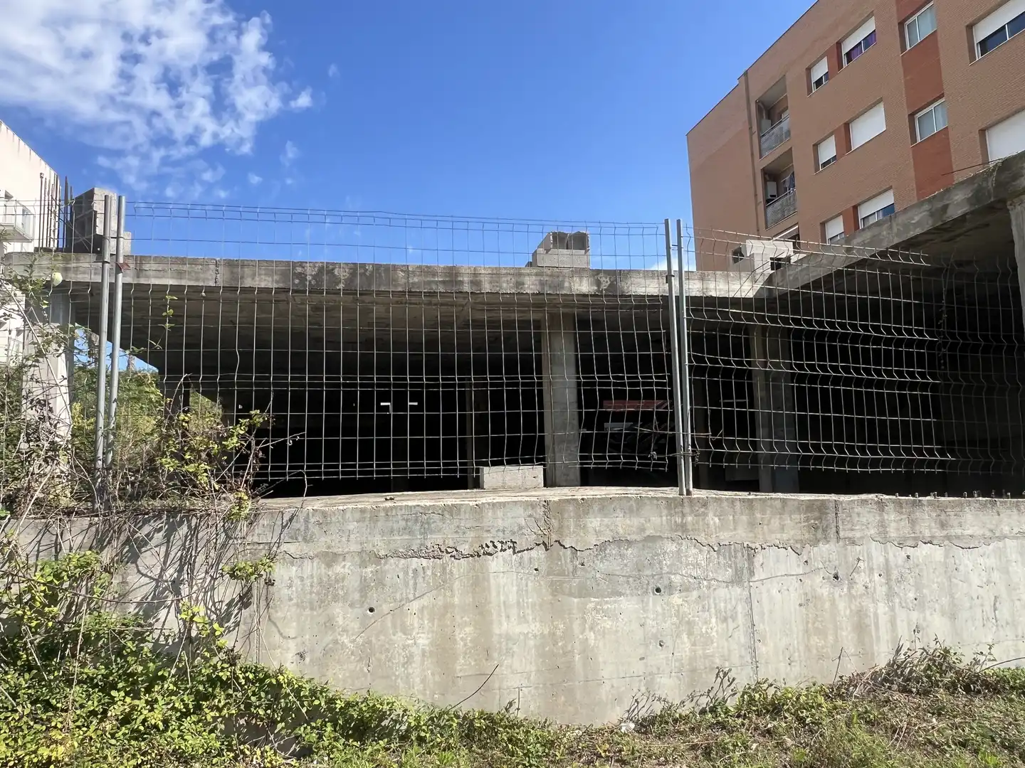 Parkplatz von Gebäude zum Verkauf in Constantí, Tarragona