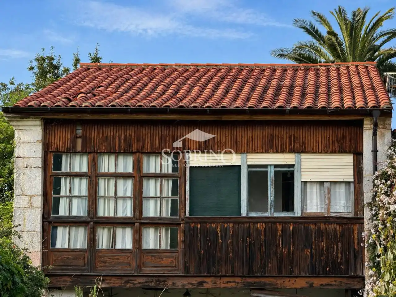 Vista exterior de Casa o xalet en venda en Llanes amb Jardí privat