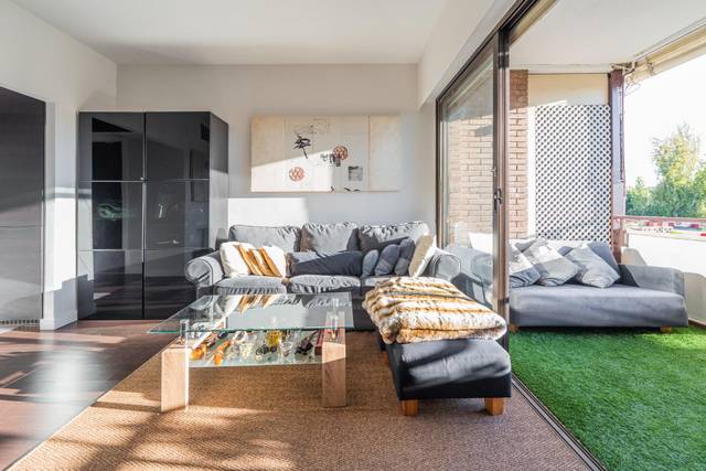 Piso en Venta en Calle CUESTA BLANCA en El Soto de la Moraleja