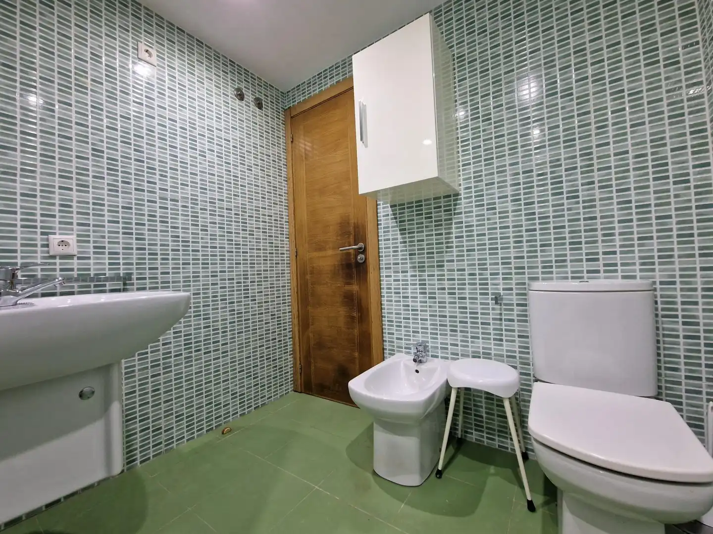 Bathroom of Flat for sale in Barreiros  with Heating, Private garden and Terrace