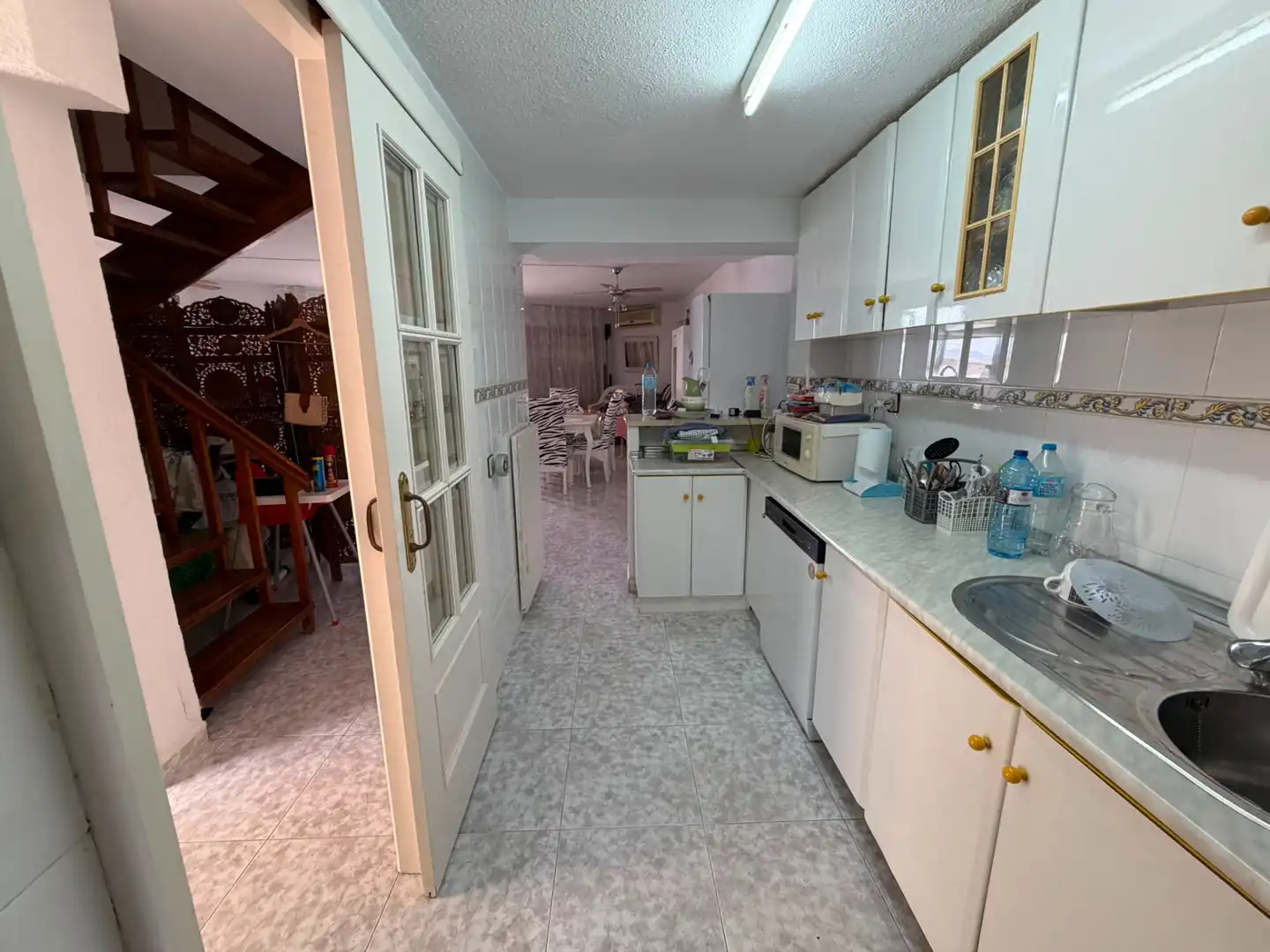Küche von Einfamilien-Reihenhaus zur Miete in La Manga del Mar Menor mit Privatgarten, Terrasse und Möbliert