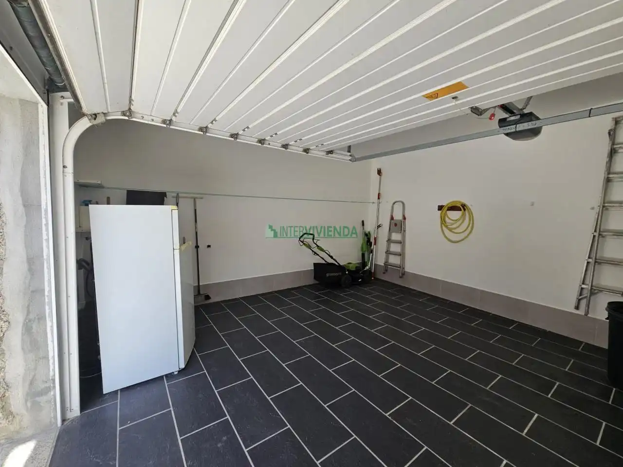 Casa o chalet en venta en Sanxenxo con Calefacción y Jardín privado