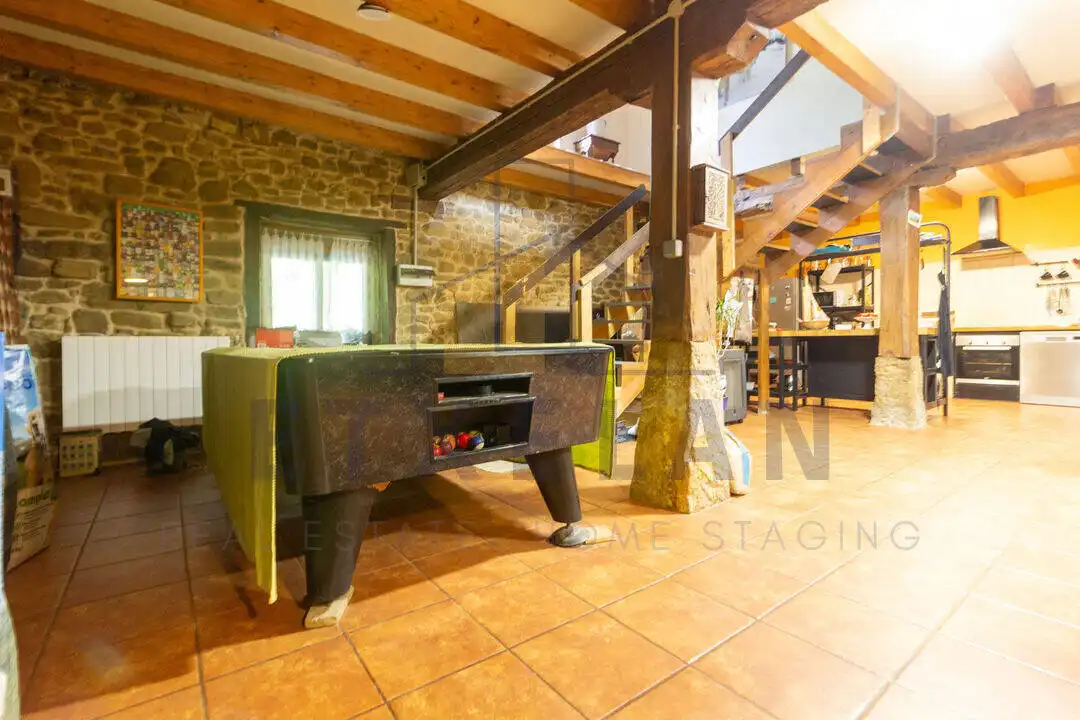 Finca rústica en venta en Orozko con Calefacción, Jardín privado y Piscina