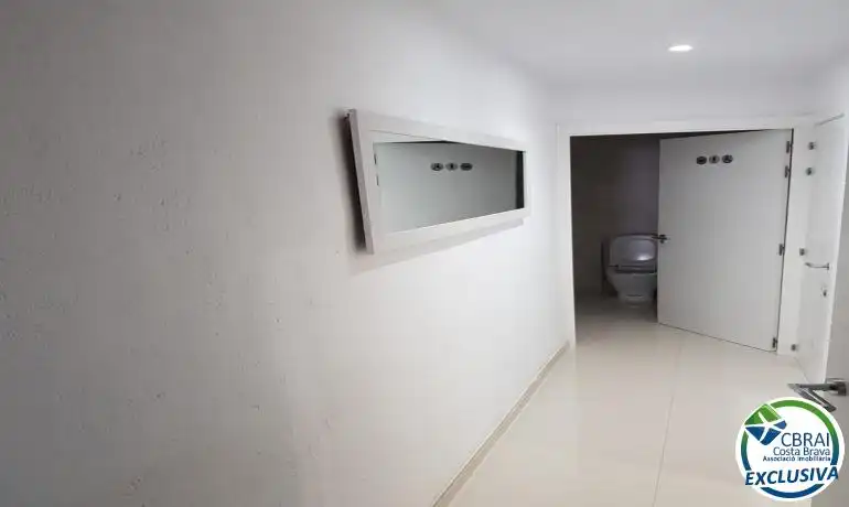 Business premises for sale in Carrer de Joan Badosa i Compte, imagen 25