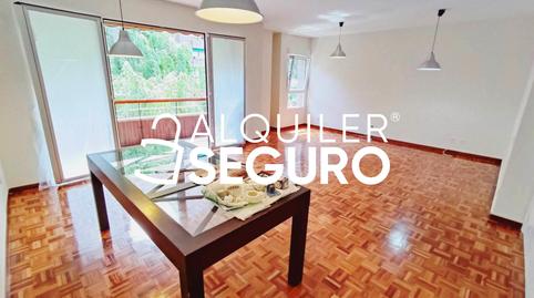 Photo 2 of Flat to rent in Sector Islas , Segunda Fase, Madrid