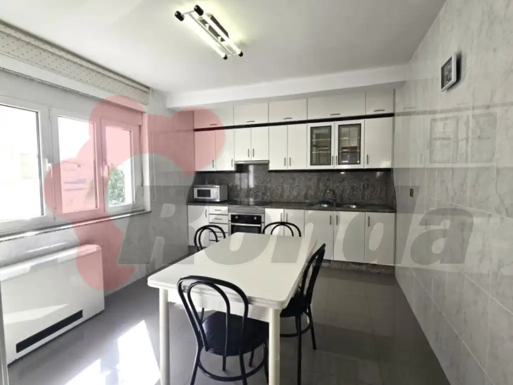 Cuina de Apartament en venda en Lugo