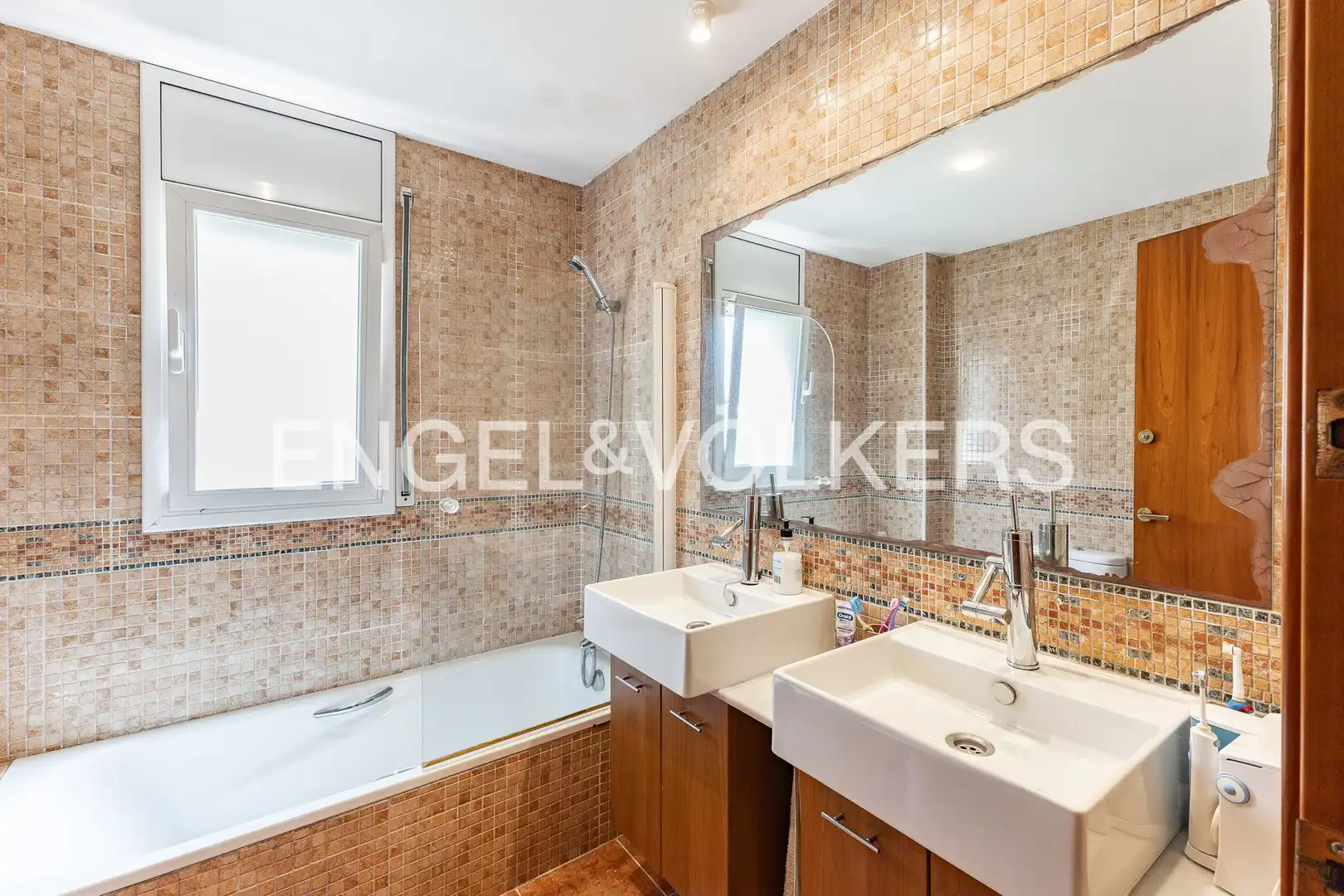 Baño de Casa o chalet en venta en Arenys de Mar con Calefacción, Jardín privado y Terraza