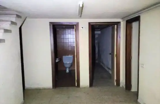 Local comercial en venda a Bembibre, imagen 6
