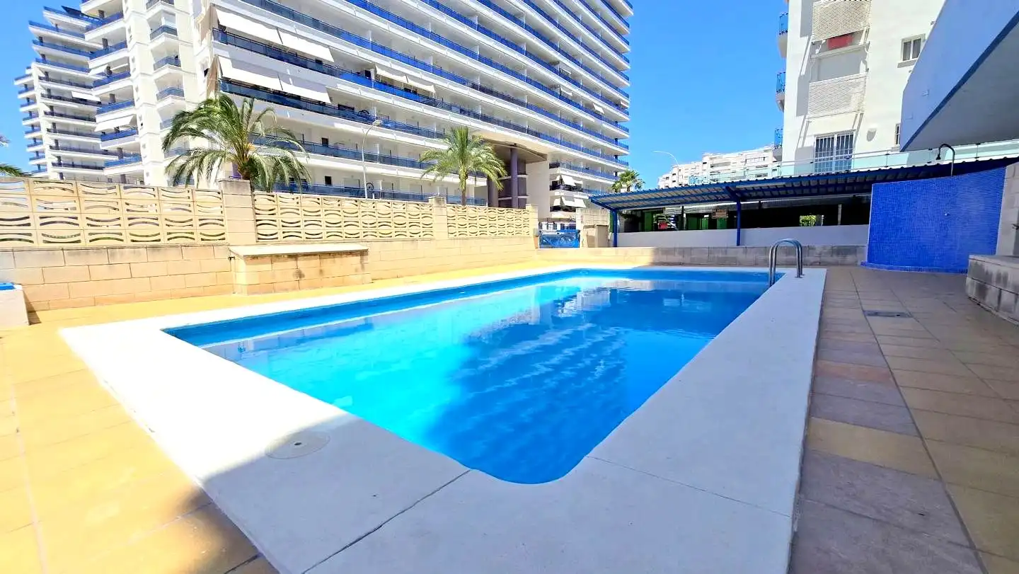 Schwimmbecken von Maisonette zum Verkauf in Gandia mit Klimaanlage, Terrasse und Abstellraum