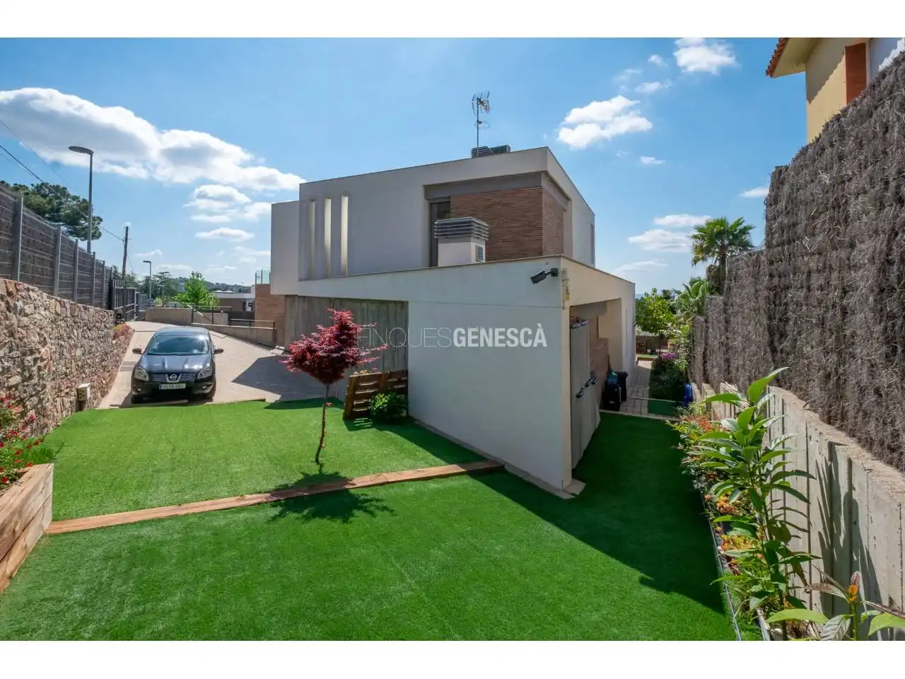 Vista exterior de Casa o xalet en venda en Matadepera amb Aire condicionat, Calefacció i Jardí privat