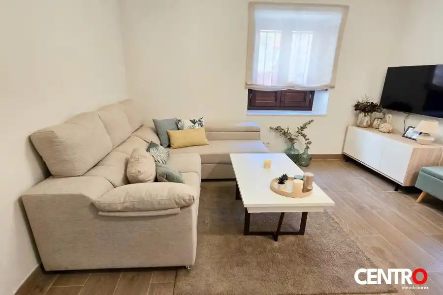 Sala d'estar de Apartament de lloguer en Granada amb Aire condicionat
