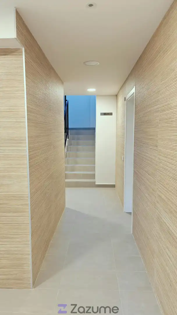 Flat for rent in Calle Haití, Palmas Altas