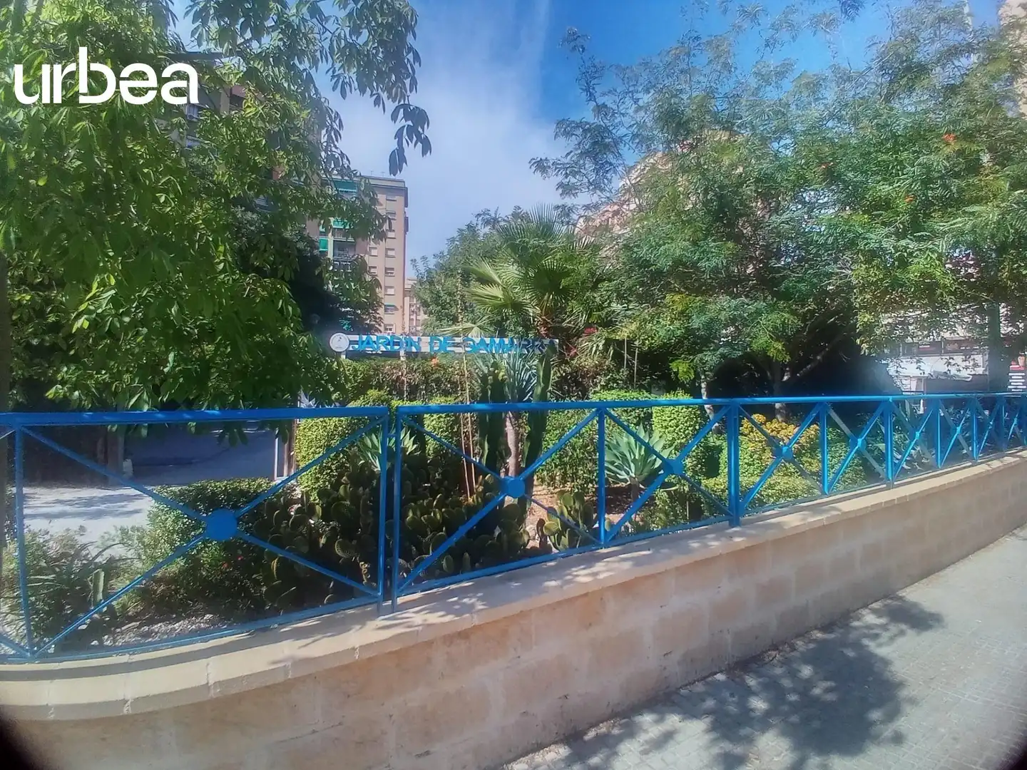 Vista exterior de Pis en venda en Málaga