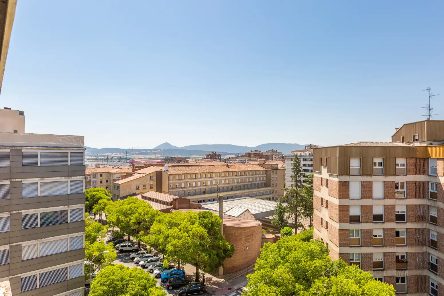 Exterior view of Attic for sale in  Pamplona / Iruña  with Heating, Parquet flooring and Terrace