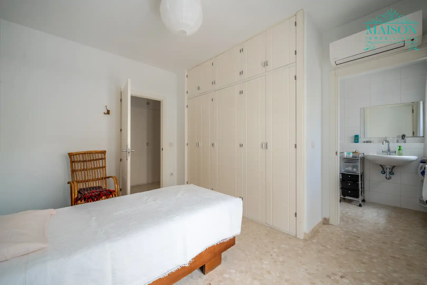 Habitación de Casa o chalet en venta en Valdetorres de Jarama con Aire acondicionado, Calefacción y Jardín privado