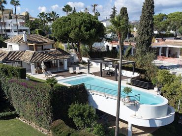Casa a schiera in vendita a Nueva Andalucía