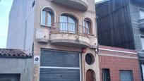 Vista exterior de Casa o xalet en venda en Sabadell amb Aire condicionat, Terrassa i Balcó